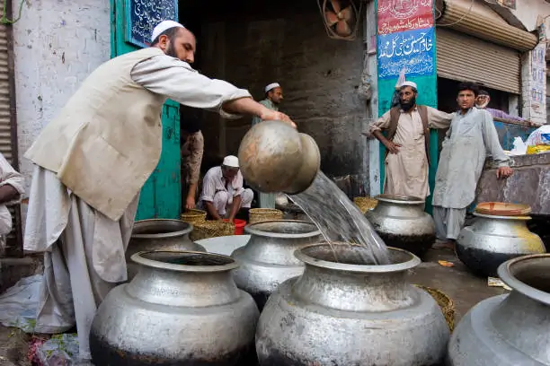Pakistan Beggar Family