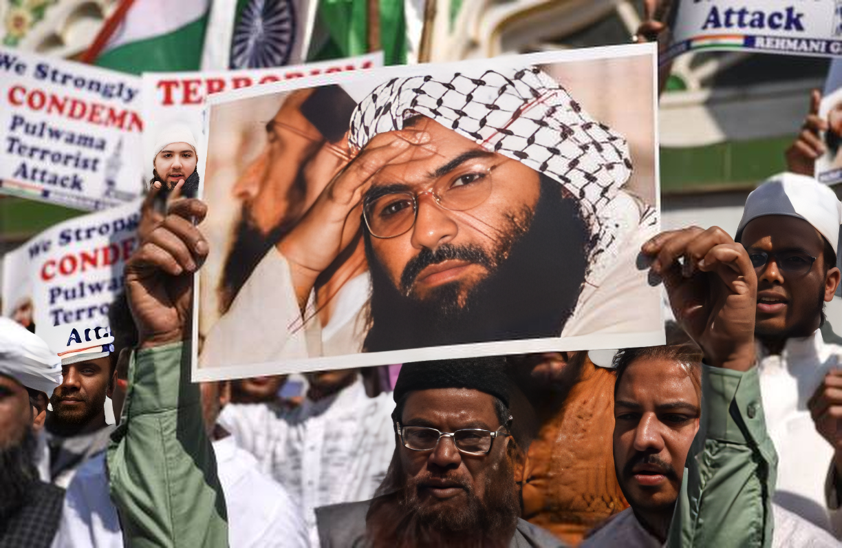 Mashood Azhar : GettyImages : Photo : Symbolic, People protesting for terrorist Mashood Azhar || UP Tak News